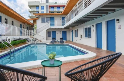 Hollywood Condo | MARINER M31 · Wonderful 1/1 Bedroom Steps away from the beach