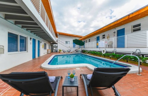 Hollywood Condo | MARINER M31 · Wonderful 1/1 Bedroom Steps away from the beach