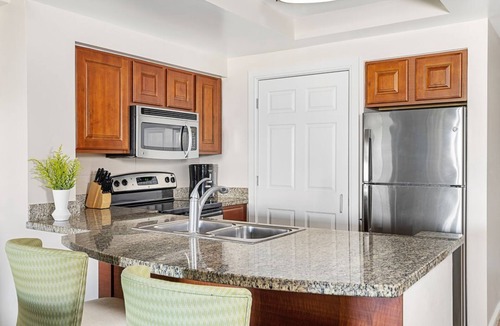 Williamsburg Resort | Marriott Cozy 1-bedroom Villa resort with AC, fitness room in charming Orlando