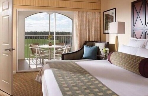 Williamsburg Villa | Marriott Grande Vista 2-bedroom villa, 2-baths, 4 miles from Walt Disney Resort