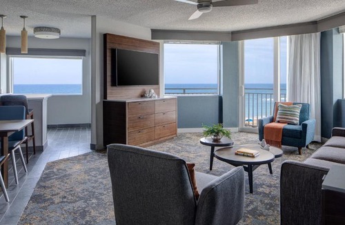 Stuart Hotel | Marriott Hutchinson Island Resort & Beach Villas, Golf & Marina