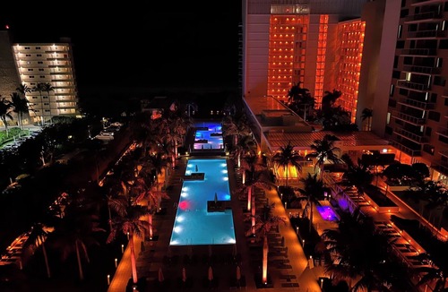 Marco Island Resort | Marriott’s Crystal Shores Marco Island Winter GetAway! 2-bedroom, Poolside