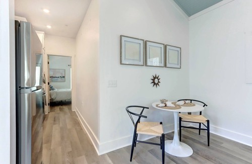 Thunderbolt Cottage | Marsh Hen Den - 5 Min to SAV/15 to Beach by Lucky Savanah