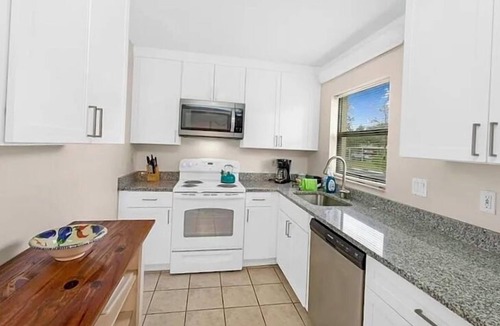 Lely Condo | Marwood | Naples Condo with Heated Pool