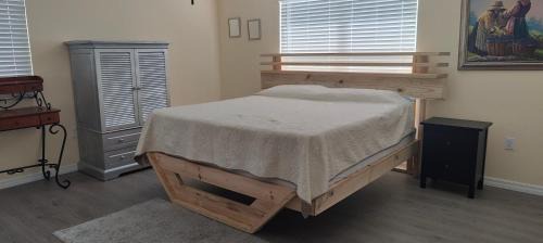 Doctor Phillips House | Master Suite Private Bathroom