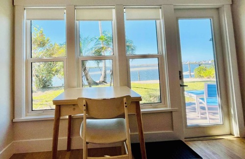 Matlacha Apartment | Matlacha Cottage 2/2 remodeled& sunsets!
