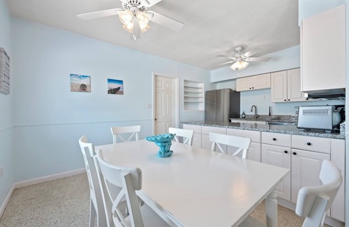 Whitney Beach House | ⚓Mermaid Bay! Canal Front, Pool, Dock & More!⚓