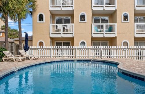 Biltmore Beach Apartment | Merrimac Resort #43