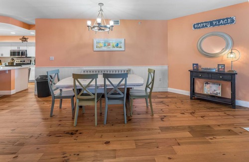 Mexico Beach Condo | Mexico Beach Condo | Pool & Hot Tub | Gulf Views