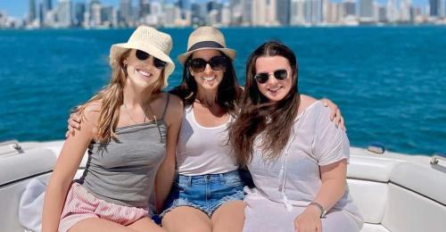 Allapattah Hostel | Miami Airport Hostel- Late Check in Ok- Female Dorms - Men Dorms - No Mix Under New Management