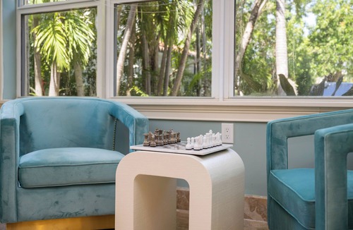 The Roads Apartment | Miami Beach Waterfront Mansion, Pool, BBQ, Gated