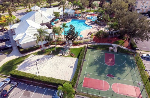 Windsor Palms House | Mickey's Hide Away Screened-in Pool