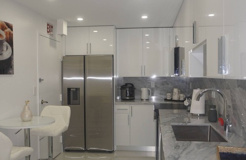 Hollywood South Central Beach Apartment | Modern 1-bedroom apartment in enjoyable Hollywood with fitness room, WiFi