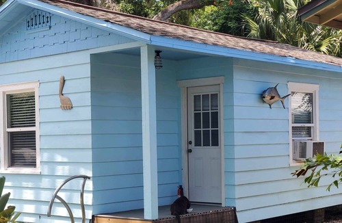 Daytona Beach Cottage | MODERN 1926 COTTAGE DOWNTOWN DAYTONA BEACH - PET FRIENDLY