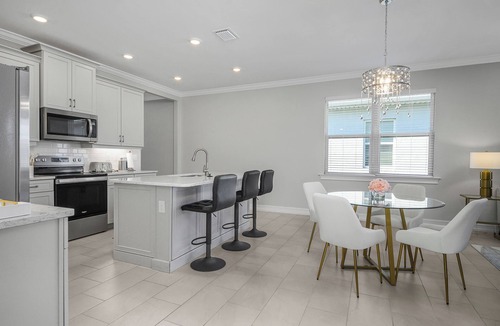 Bonita Springs House | Modern 2-bedroom + Den house in Seasons at Bonita Pickleball Gym Community Pool