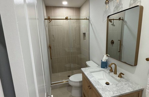 Millburn House | Modern 2BR Millburn Home – Ideal for families and commuters