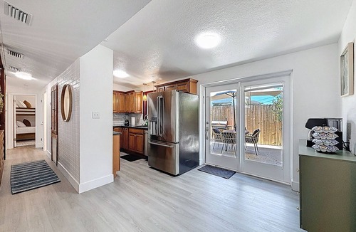 Walsingham Cottage | Modern 3 Bedroom Retreat With Pool & Fire Pit