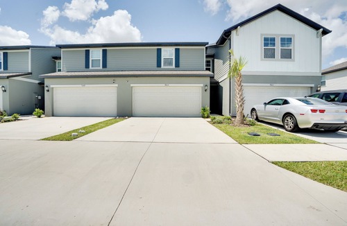 Wesley Chapel South House | Modern 3-bedroom townhome with WiFi and AC in Wesley Chapel