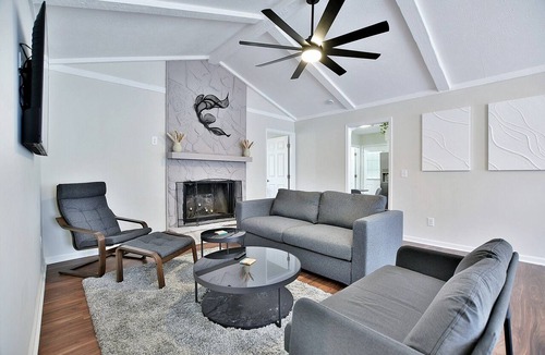 Fortson House | Modern 4BR Family Home Near Fort Benning - Sleeps 7 - 2 Baths