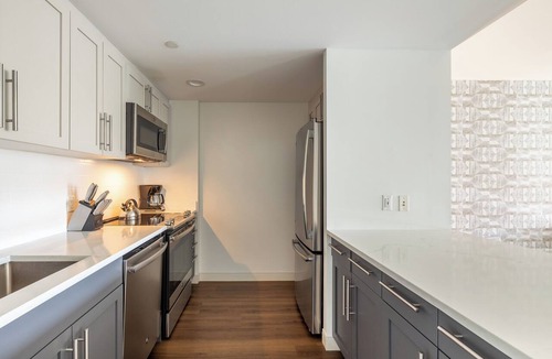 East Cambridge Apartment | Modern and Spacious One-Bedroom in Kendall Square
