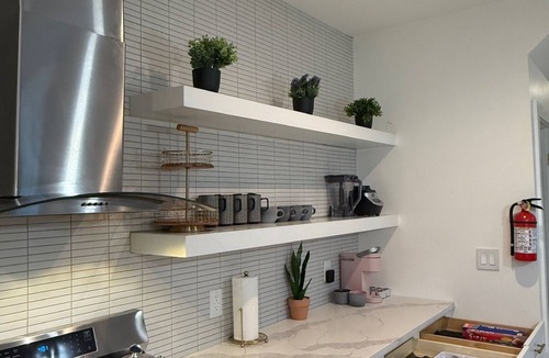 Greenville Apartment | Modern and Spacious 3-bedroom apartment in Jersey City