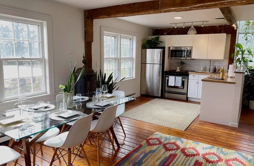 Flemington Cabin | Modern carriage house, newly renovated w beautiful views