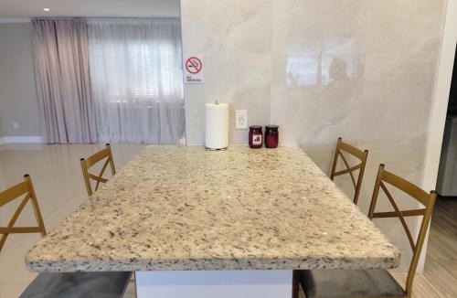 North Miami Beach House | Modern Ceramic Retreat Newly Remodeled 2BR 2BA
