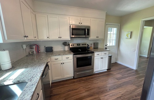 National Hills House | Modern & Comfortable Southern Charmer