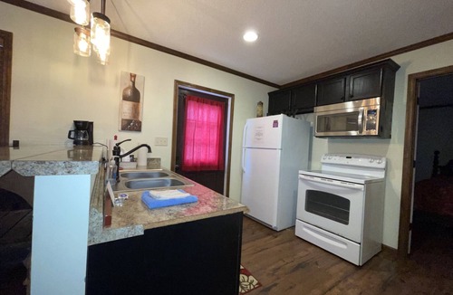 Hartsfield House | Modern Cottages - Hanks`s Cottage