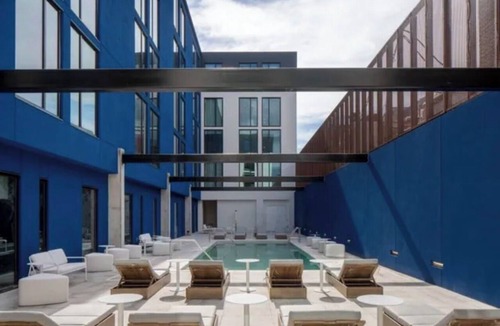 Historic Ybor Apartment | Modern Cozy Tampa Studio Near Ybor City & Downtown