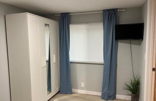 Lake Panasoffkee Apartment | Modern Guesthouse with everything you may need!
