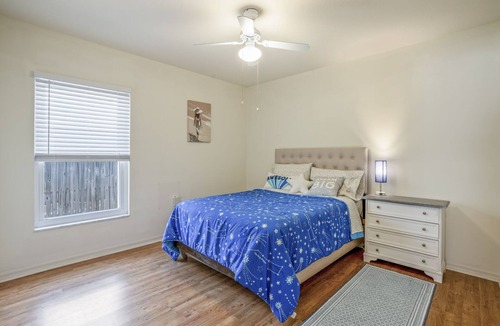 Boyette Springs House | Modern home near US-301/I-75 in Riverview. Pets and family friendly!