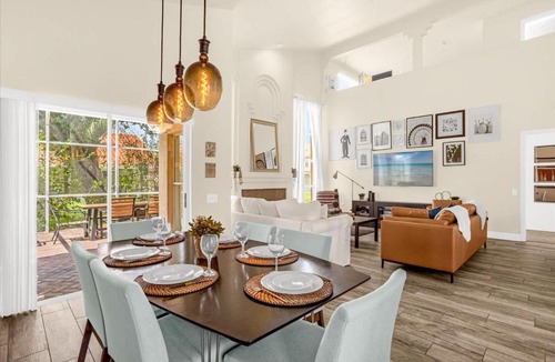 Ventura House | Modern Home w Patio & BBQ, Near Golf Course, MCO
