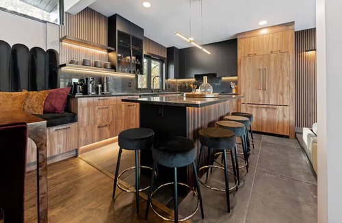 West Milford House | Modern Lake House Paradise Family Getaway