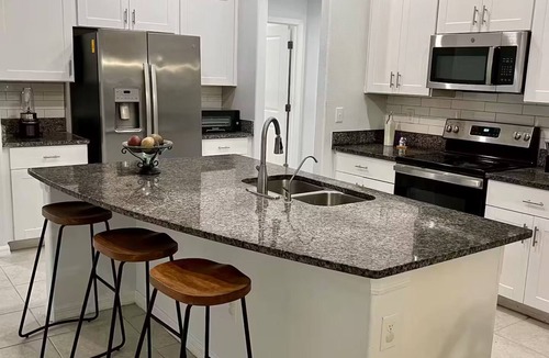 Wimauma House | Modern Lakefront Home/Family Friendly Retreat