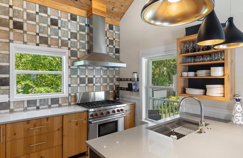 New Town House | Modern Luxury with Additional Guest Home, Garage and Pool in Key West!