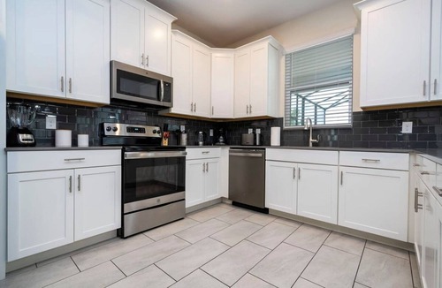 Kissimmee House | Modern Marvel-Spacious, Themed, Fun-Filled Family Getaway