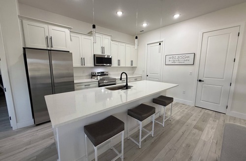 Pine Valley House | Modern oasis in the heart of southwest Florida - In-ground heated pool