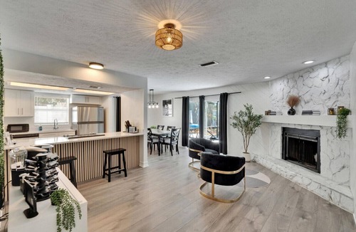 Terrace Park Apartment | Modern Pool Home w/Game Rm 1 min to Busch Gardens