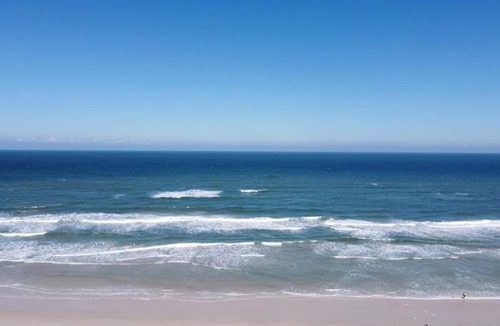 Daytona Beach Shores Apartment | Modern Queen Suite #2 - Steps to Daytona Beach