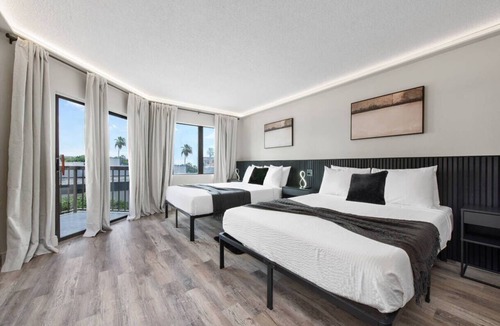 Florida Center Villa | Modern Studio at The Enclave Near Universal