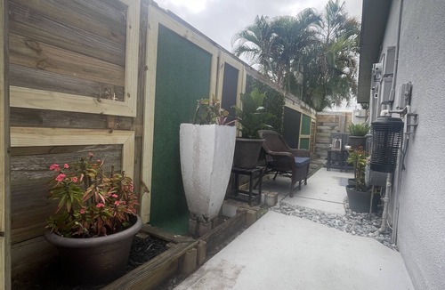 Sunrise House | Modern style home with your own private entrance and Bathroom , Free WIFI avail