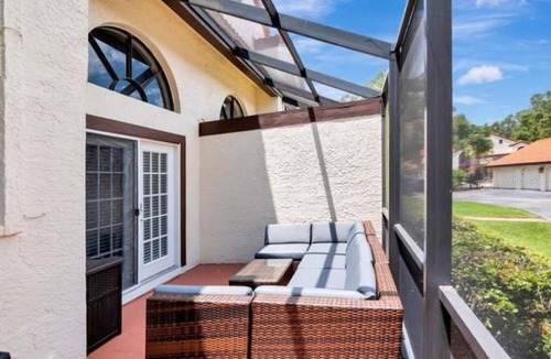 Wesley Chapel Villa | Modern Villa Retreat in Saddlebrook Resort