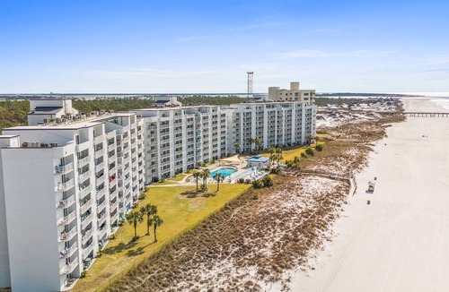 Lower Grand Lagoon Apartment | Moonspinner by Book That Condo