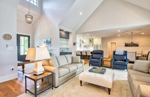 Mill Spring House | Mountain Majesty