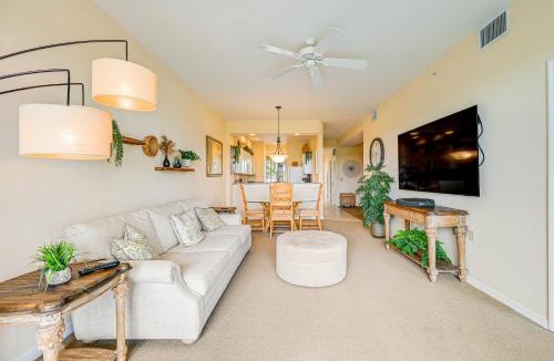 Naples House | Naples Resort Condo on 2 Championship Golf Courses