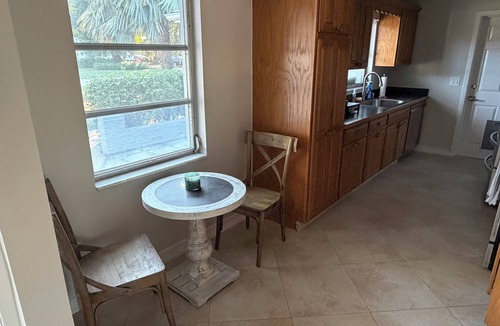 Palm River Estates House | Naples Retreat - 3bdrm/2bath Heated Pool/Hot Tub/Outdoor Kitchen/Great Location