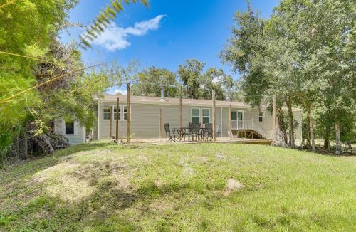 Palm City House | Nature Escape in Palm City: Group-Friendly Home