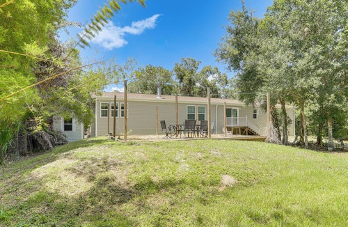 Palm City House | Nature Escape in Palm City: Group-Friendly Home