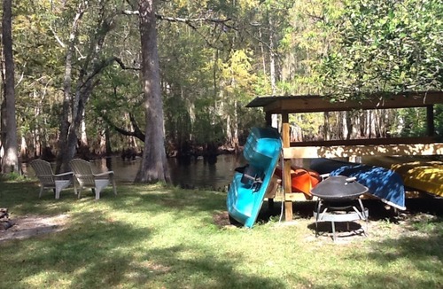 Nobleton Cottage | NATURE LOVERS' RETREAT! RELAX - EXPLORE AT YOUR RIVERSIDE DOOR.